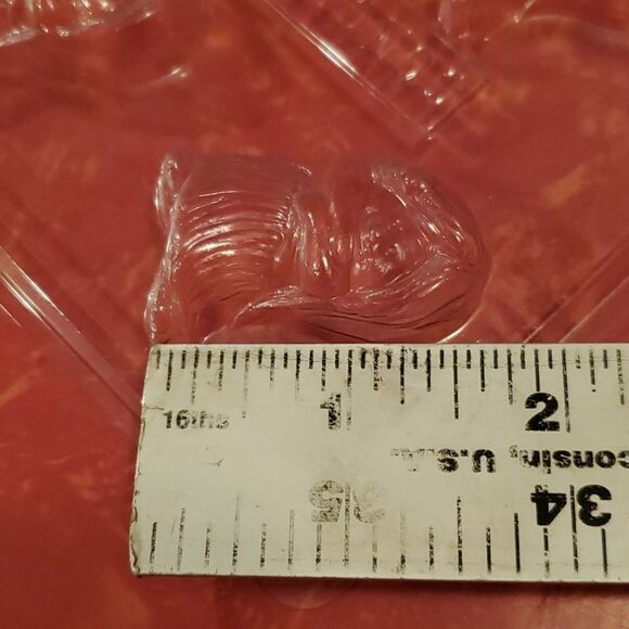 Hula Girl Candy Chocolate Bite Size Plastic Mold - Picture 6 of 7